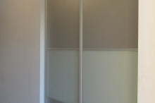 drzwi we wnęce płyta aluminium + lacobel szary